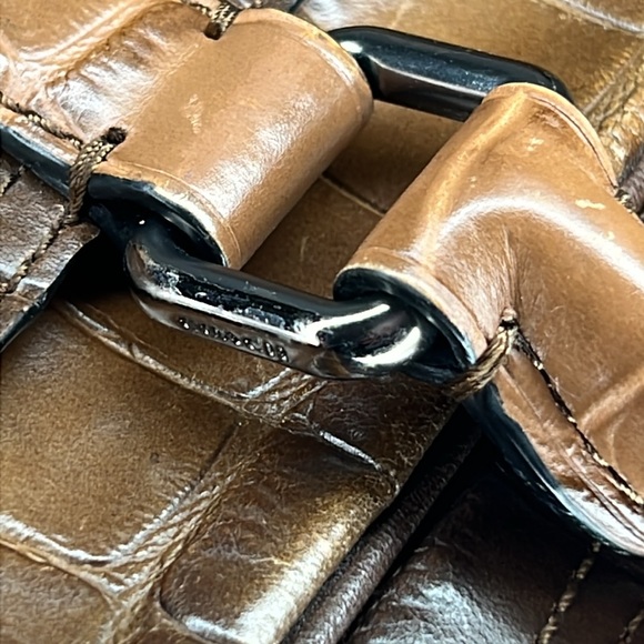Coach Brown Metro Briefcase Croc
Embossed Leather. - Picture 11 of 16